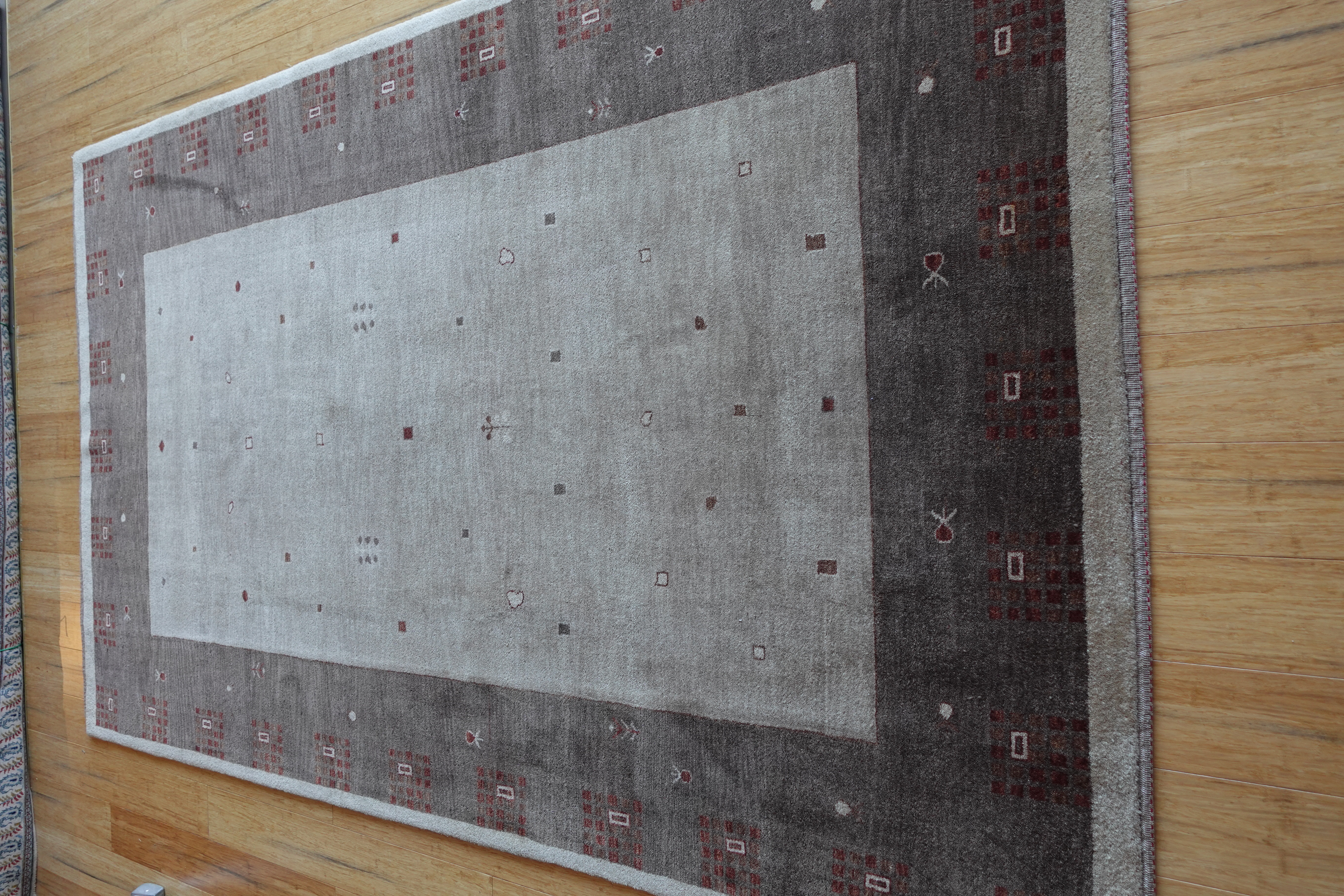 Modern rug